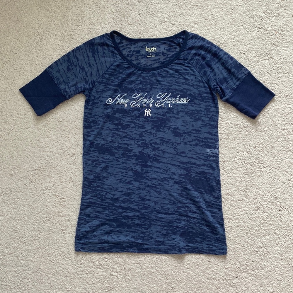 NY Yankees burnout tee